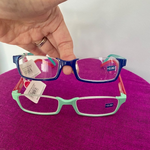 Peepers reading glasses 2 pair NEW 2.0 magnification - Picture 2 of 8
